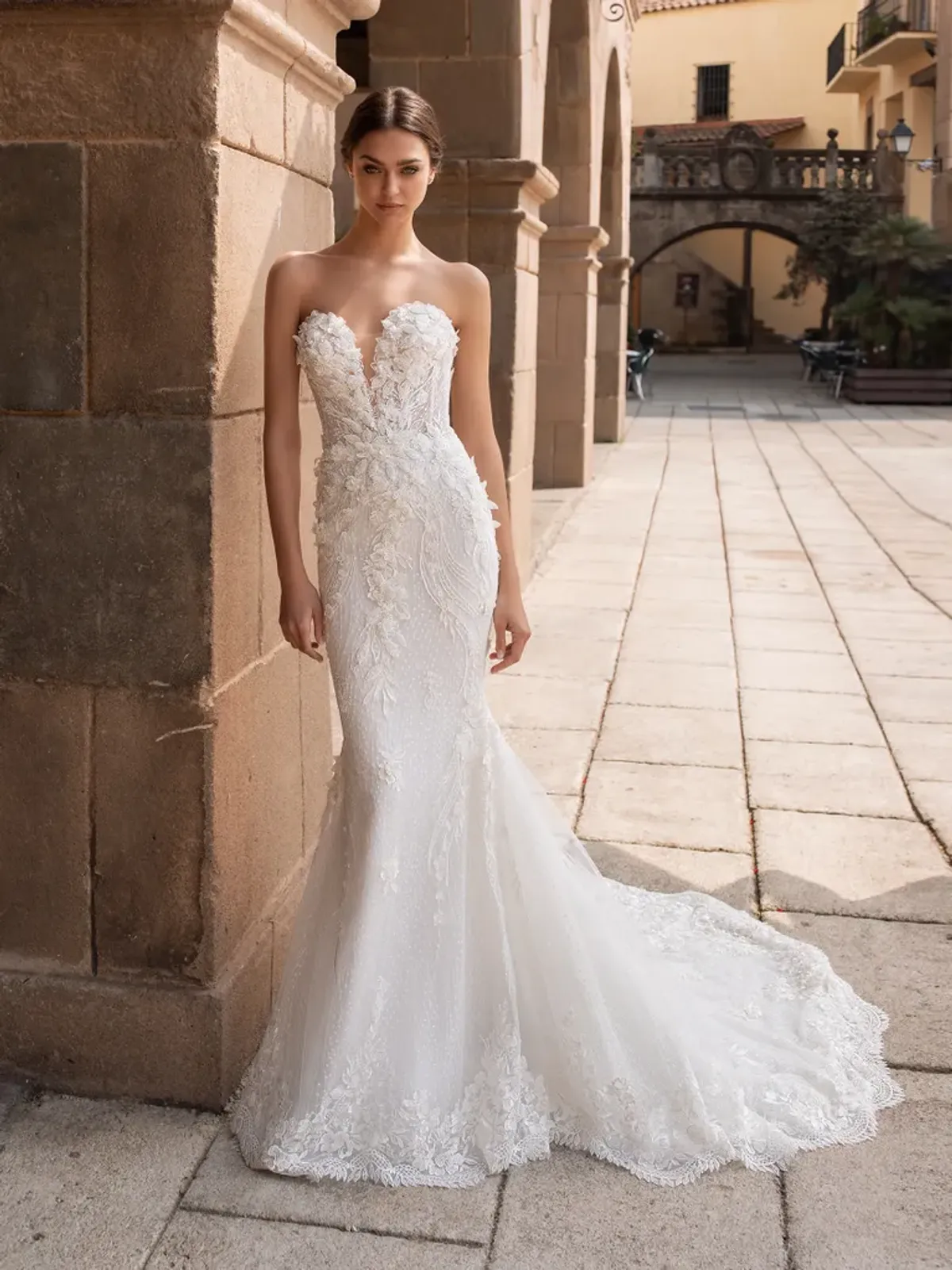 Destiny pronovias hotsell